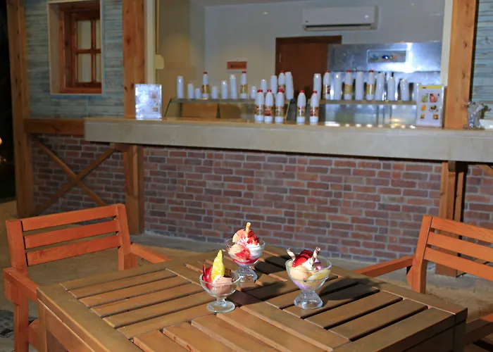 Jaz Royal Palmariva Resort 5*